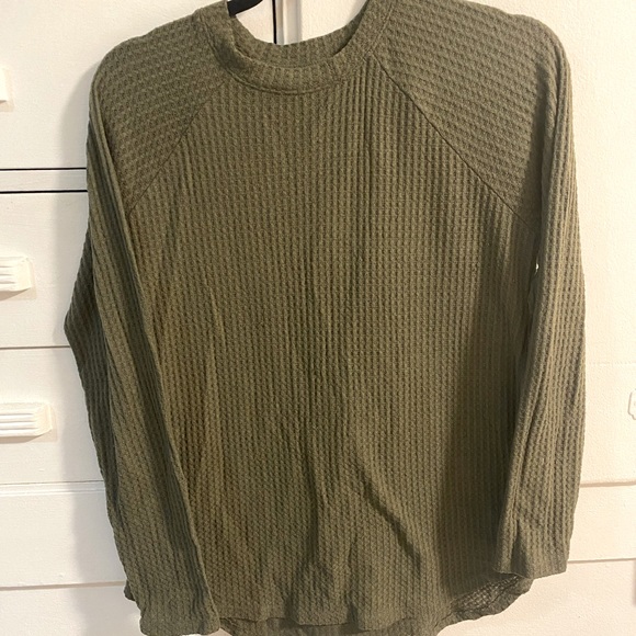 American Eagle Outfitters Tops - 3/$25 💛 Forest green AE Waffle style long sleeve